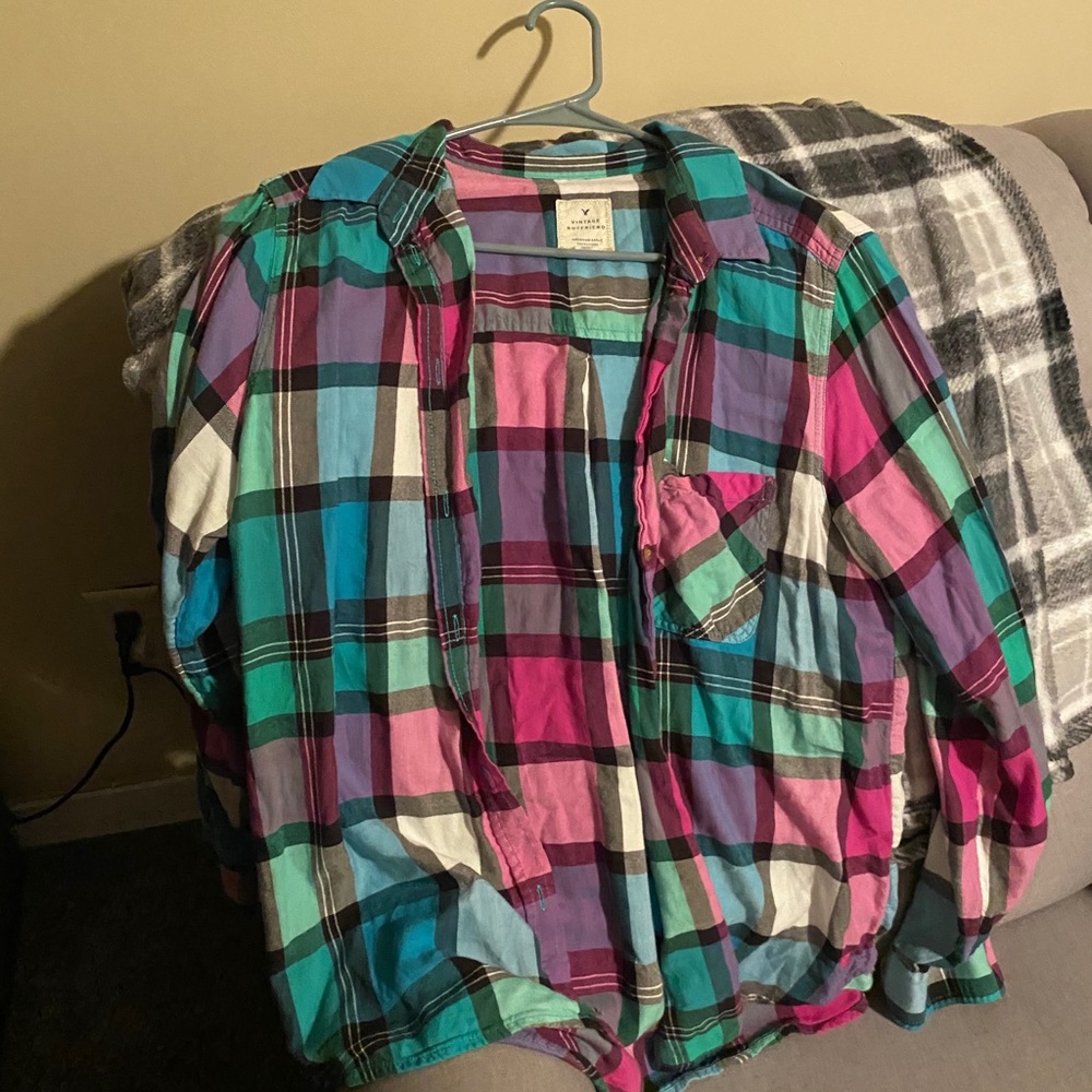 American Eagle checkered button up